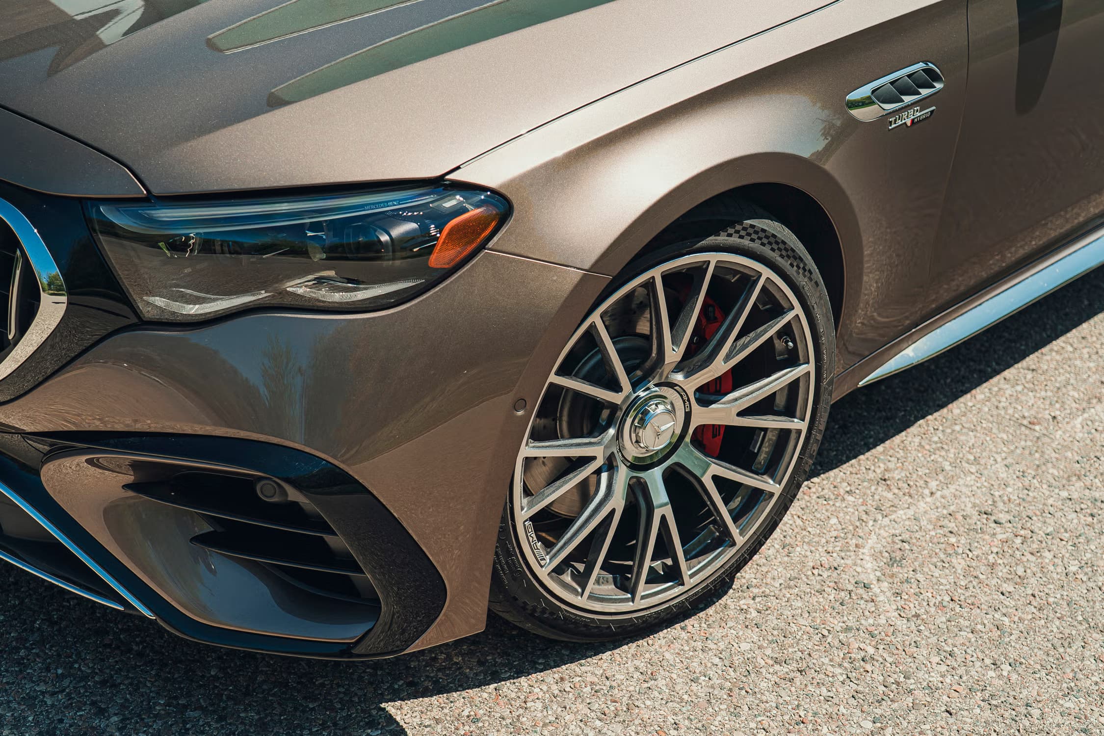 Car listing image