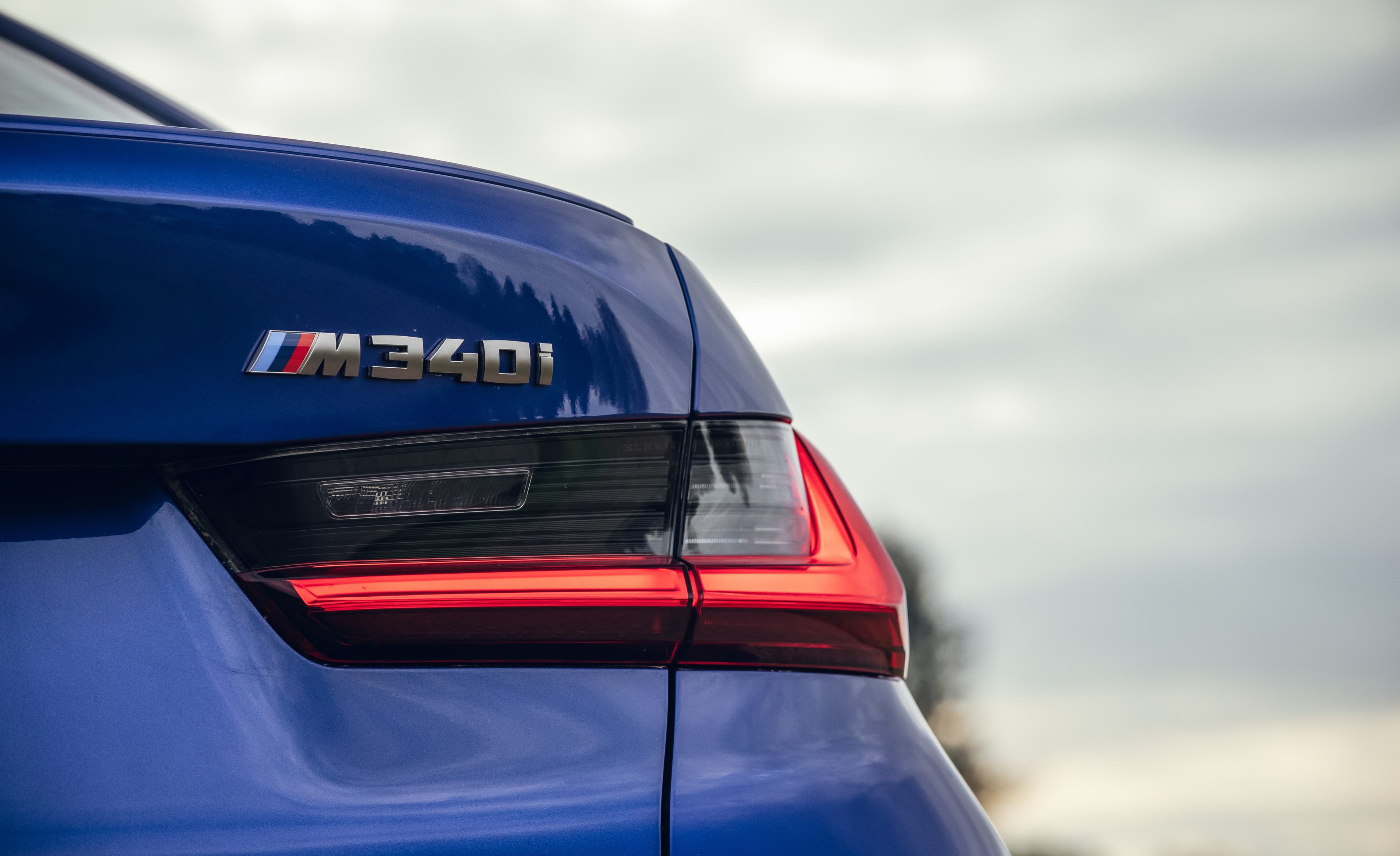 Car listing image